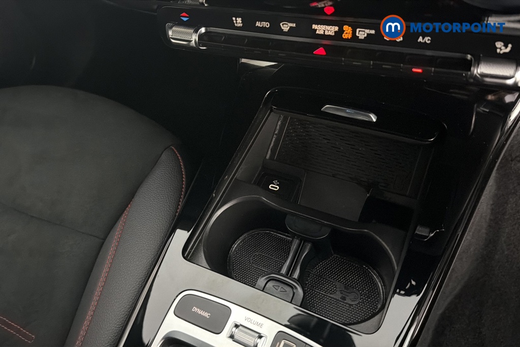 Mercedes-Benz A Class Amg Line Automatic Petrol Hatchback - Stock Number (1678439) - 16th supplementary image