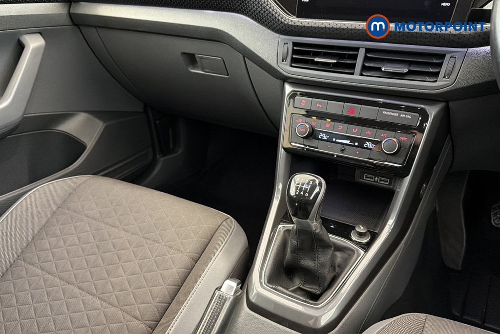 Volkswagen T-Cross SEL Manual Petrol SUV - Stock Number (1678675) - 15th supplementary image