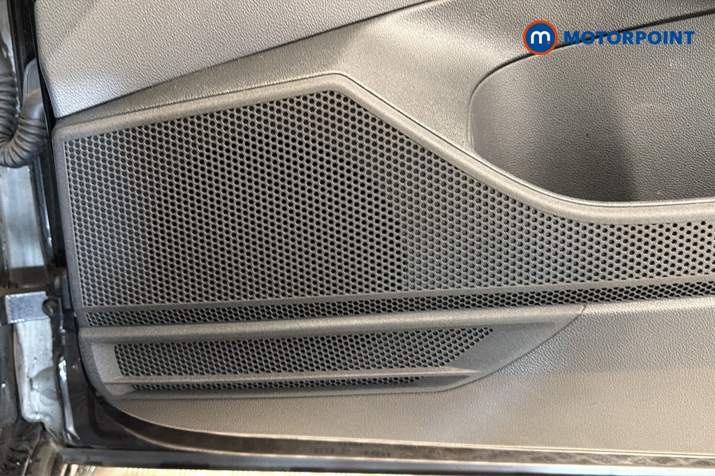 Volkswagen T-Cross SEL Manual Petrol SUV - Stock Number (1678675) - 21st supplementary image