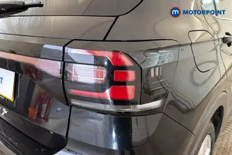 Volkswagen T-Cross SEL Manual Petrol SUV - Stock Number (1678675) - 36th supplementary image