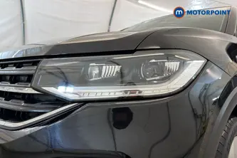 Volkswagen T-Cross SEL Manual Petrol SUV - Stock Number (1678675) - 42nd supplementary image