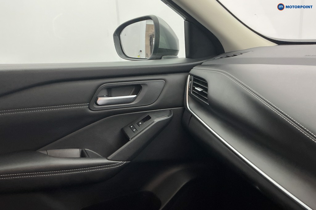 Nissan Qashqai Acenta Premium Manual Petrol SUV - Stock Number (1678701) - 20th supplementary image