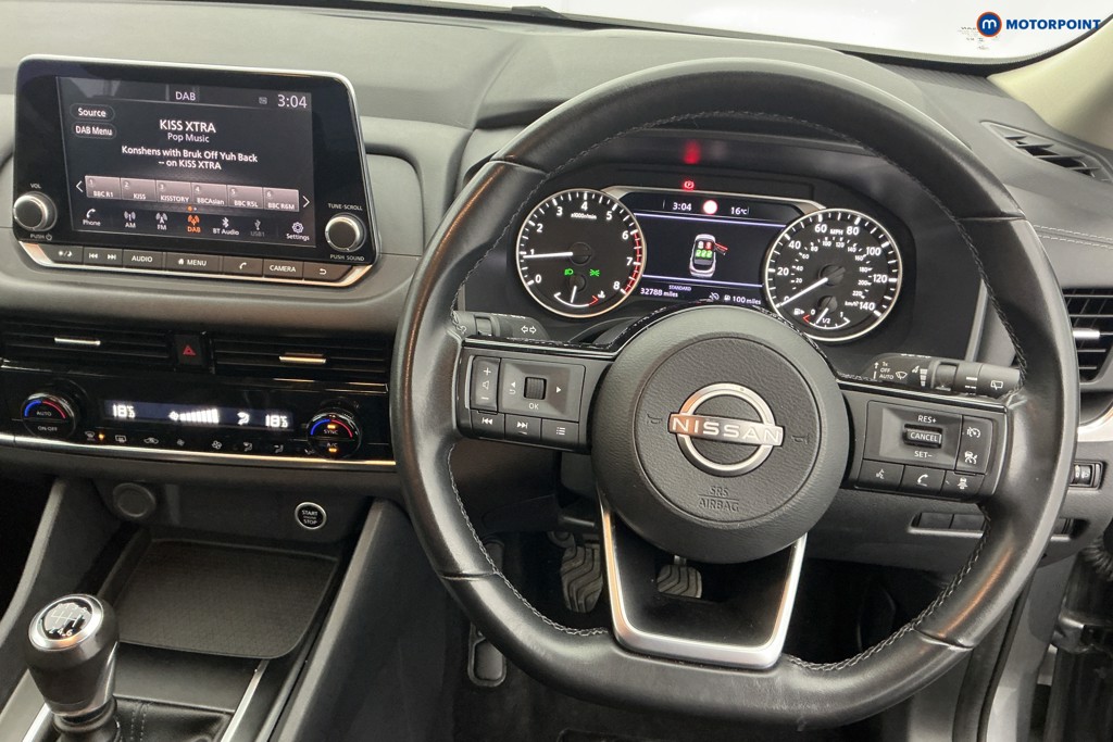 Nissan Qashqai Acenta Premium Manual Petrol SUV - Stock Number (1678701) - 1st supplementary image