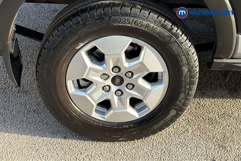 Ford Transit Limited Automatic Diesel Medium Roof Van - Stock Number (1678717) - 46th supplementary image