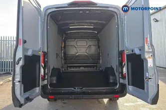 Ford Transit Limited Automatic Diesel Medium Roof Van - Stock Number (1678739) - 30th supplementary image