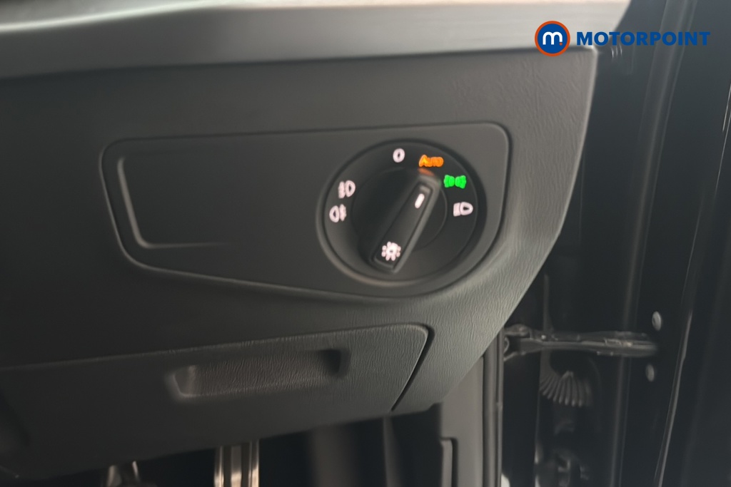 Seat Tarraco Fr Sport Automatic Petrol SUV - Stock Number (1678775) - 11th supplementary image