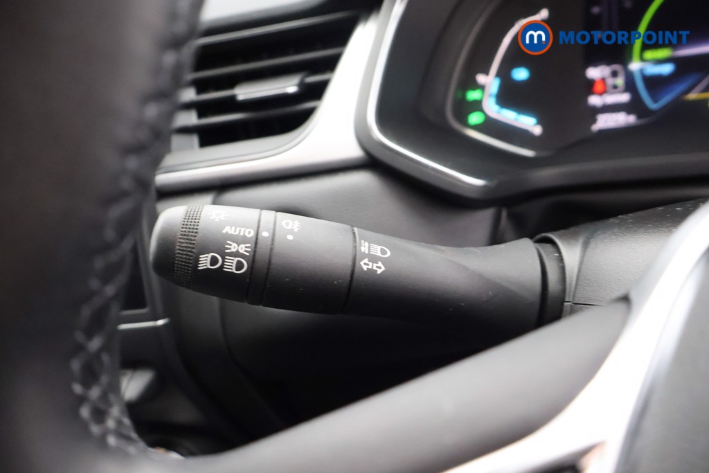 Renault Captur Se Edition Automatic Petrol-Electric Hybrid SUV - Stock Number (1678783) - 5th supplementary image