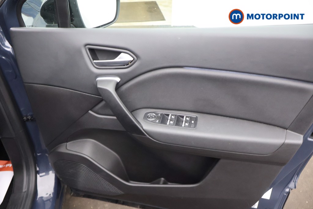 Renault Captur Se Edition Automatic Petrol-Electric Hybrid SUV - Stock Number (1678783) - 13th supplementary image