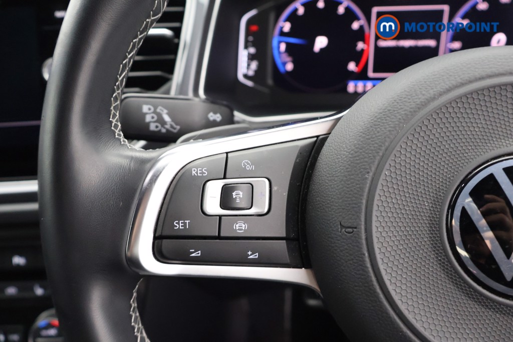 Volkswagen T-Roc R-Line Automatic Petrol SUV - Stock Number (1678796) - 2nd supplementary image