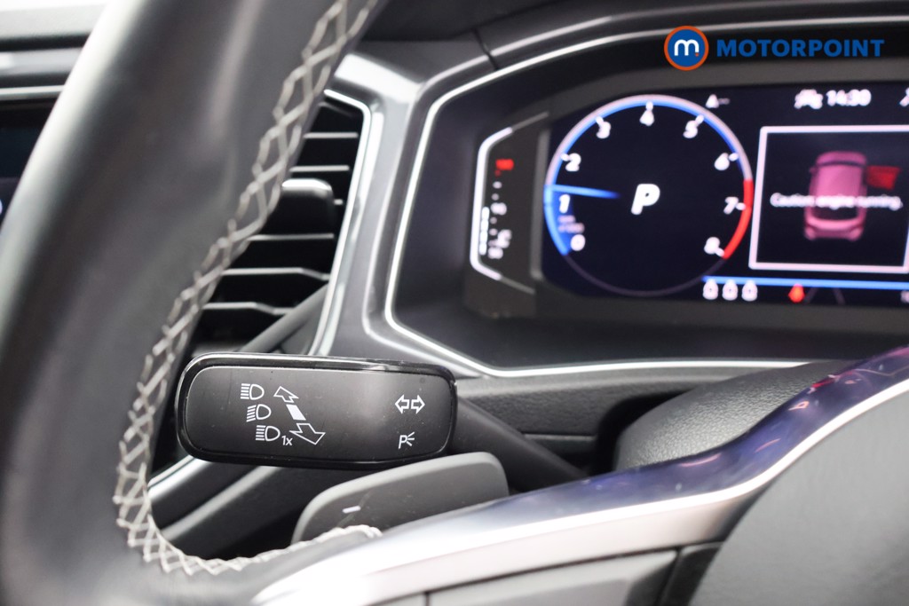 Volkswagen T-Roc R-Line Automatic Petrol SUV - Stock Number (1678796) - 5th supplementary image