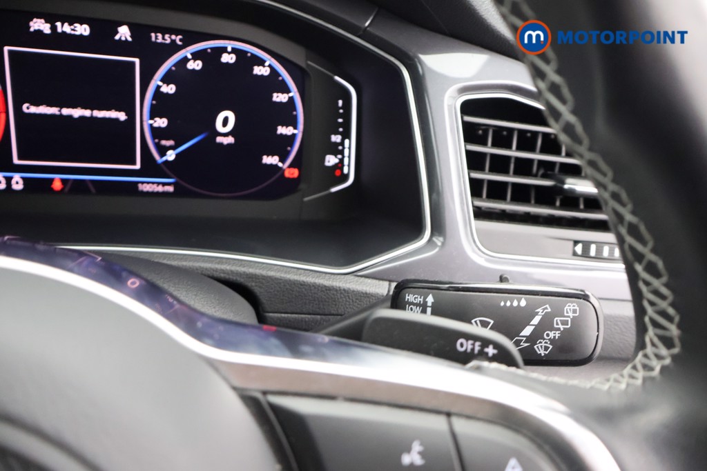 Volkswagen T-Roc R-Line Automatic Petrol SUV - Stock Number (1678796) - 6th supplementary image
