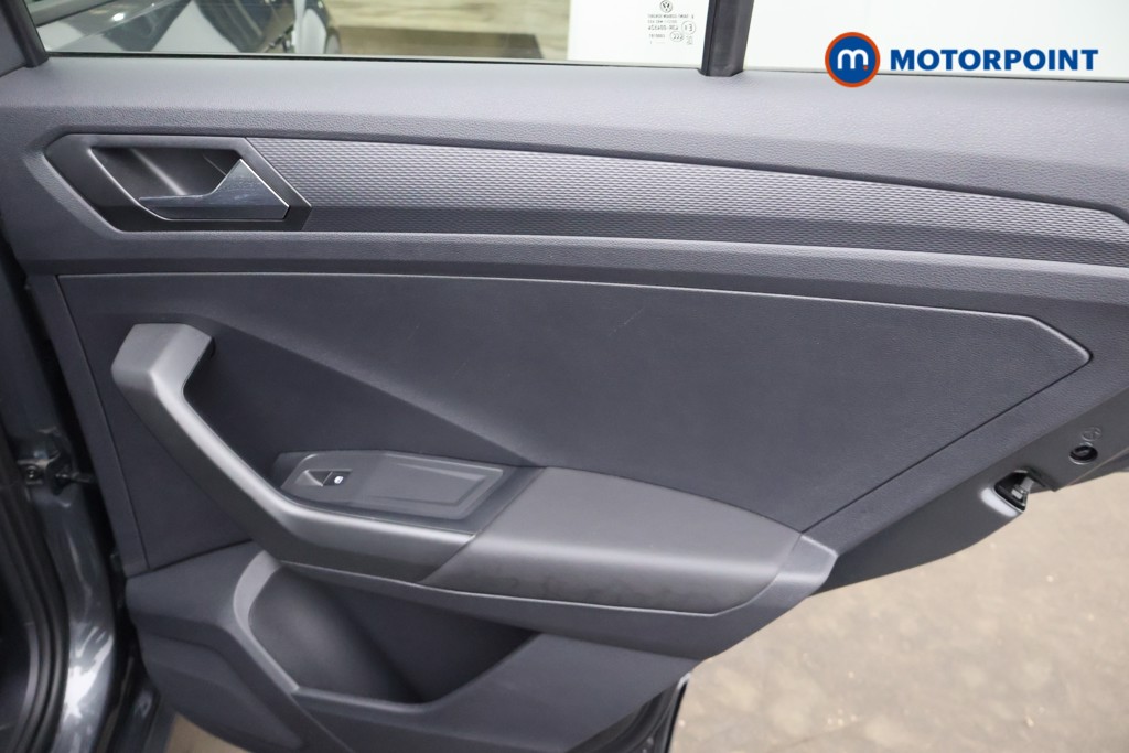 Volkswagen T-Roc R-Line Automatic Petrol SUV - Stock Number (1678796) - 20th supplementary image