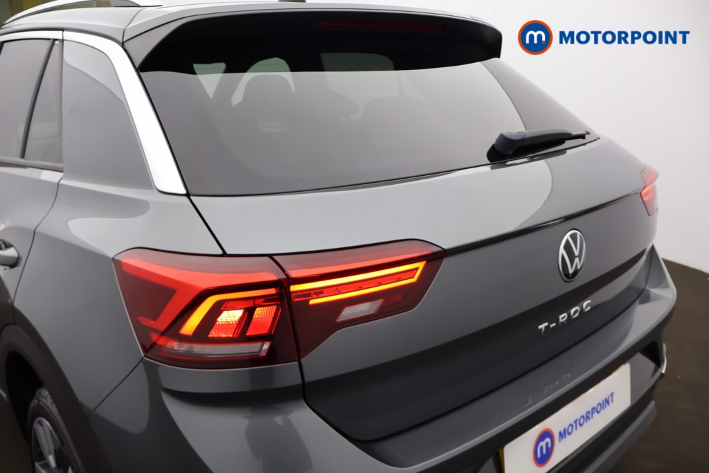 Volkswagen T-Roc R-Line Automatic Petrol SUV - Stock Number (1678796) - 25th supplementary image