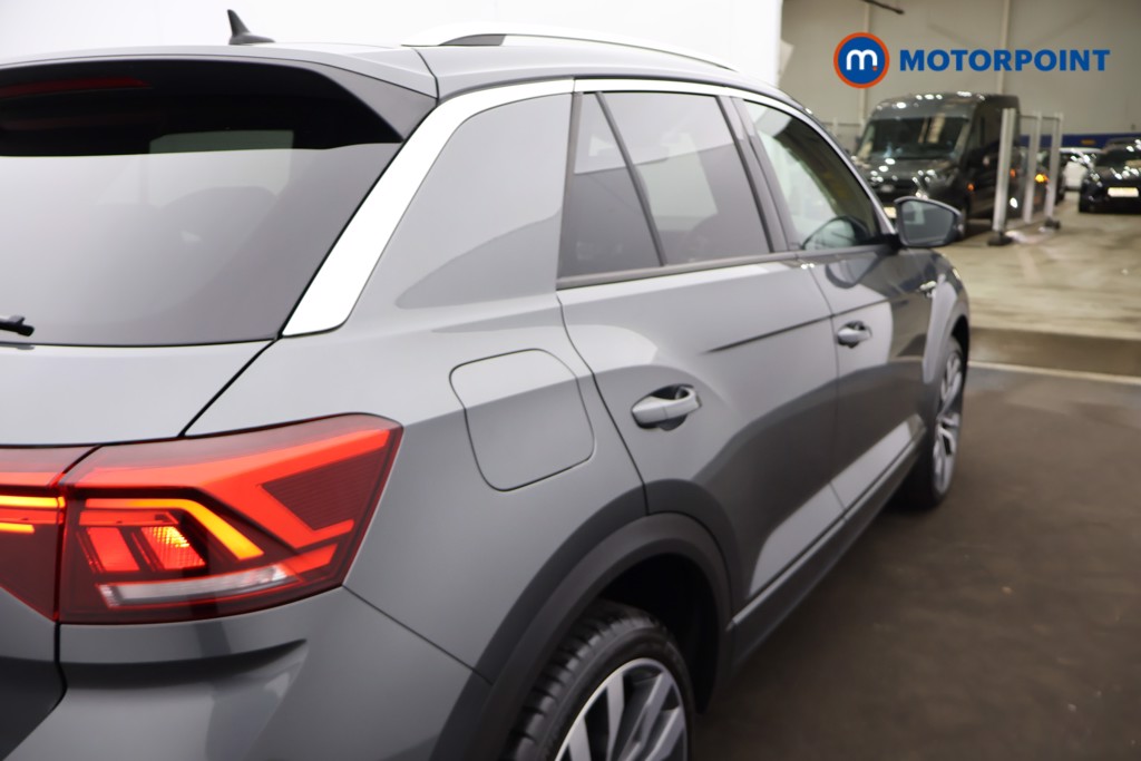 Volkswagen T-Roc R-Line Automatic Petrol SUV - Stock Number (1678796) - 28th supplementary image