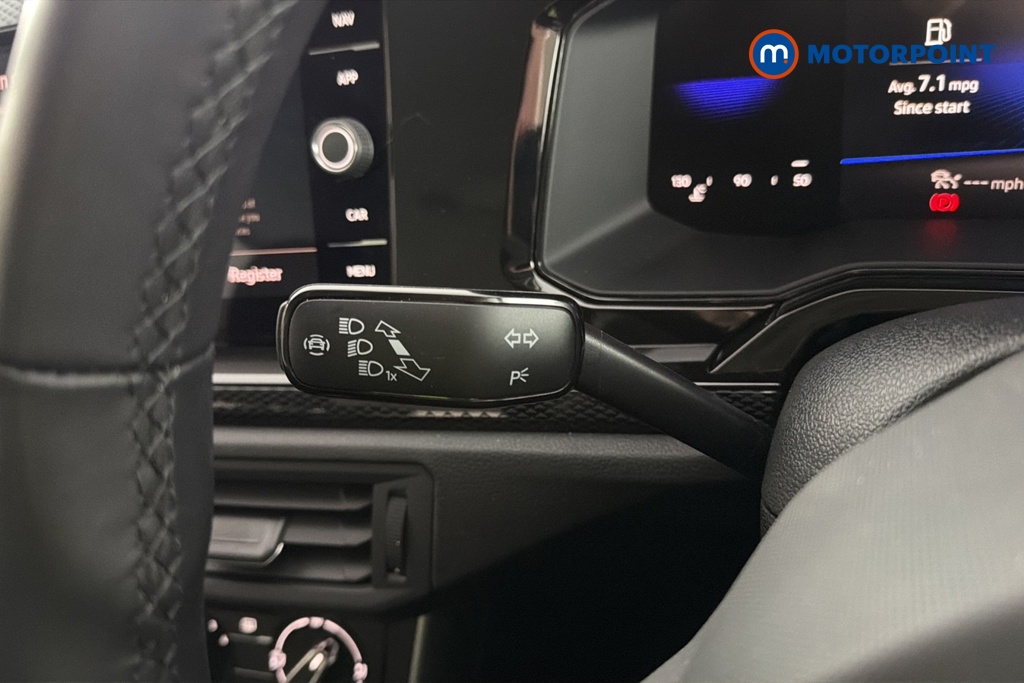 Volkswagen Polo Life Manual Petrol Hatchback - Stock Number (1678870) - 5th supplementary image