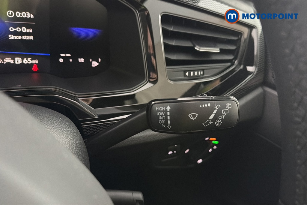 Volkswagen Polo Life Manual Petrol Hatchback - Stock Number (1678870) - 6th supplementary image