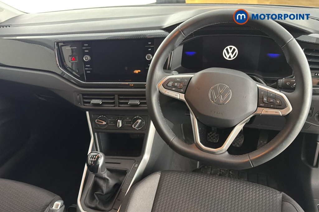Volkswagen Polo Life Manual Petrol Hatchback - Stock Number (1678870) - 1st supplementary image