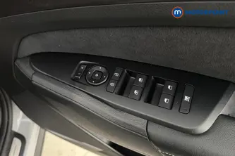 KIA Sportage Gt-Line Automatic Petrol-Electric Hybrid SUV - Stock Number (1679061) - 19th supplementary image