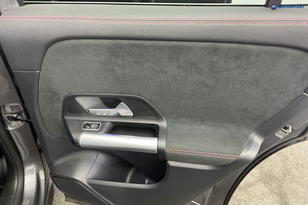 Mercedes-Benz GLA Amg Line Automatic Petrol SUV - Stock Number (1679174) - 27th supplementary image
