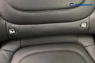Hyundai Tucson Ultimate Automatic Petrol SUV - Stock Number (1679502) - 27th supplementary image