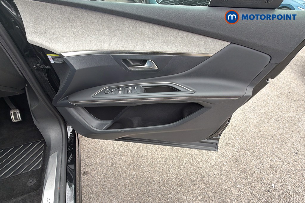 Peugeot 3008 GT Automatic Petrol SUV - Stock Number (1679665) - 3rd supplementary image