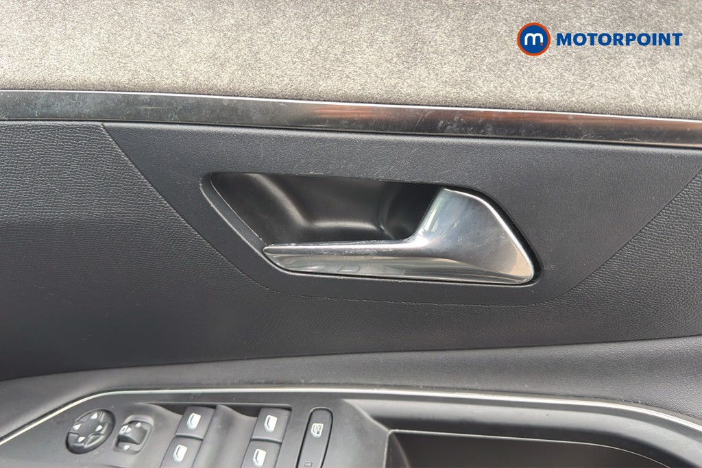 Peugeot 3008 GT Automatic Petrol SUV - Stock Number (1679665) - 4th supplementary image