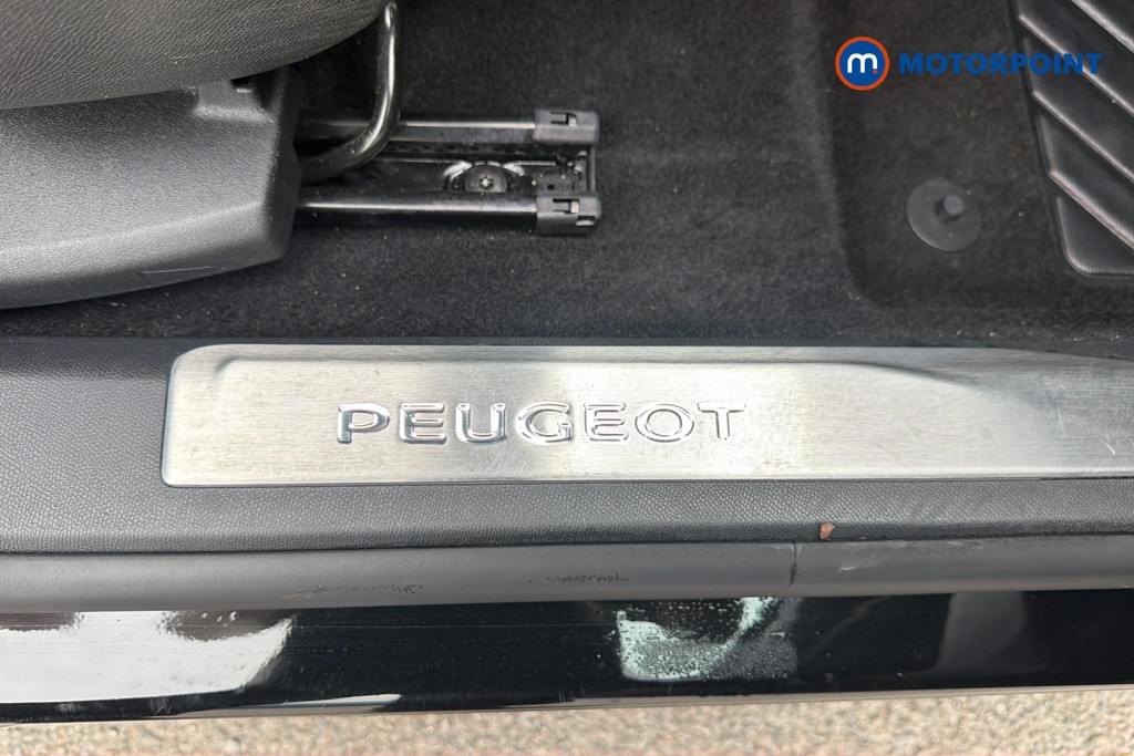 Peugeot 3008 GT Automatic Petrol SUV - Stock Number (1679665) - 6th supplementary image