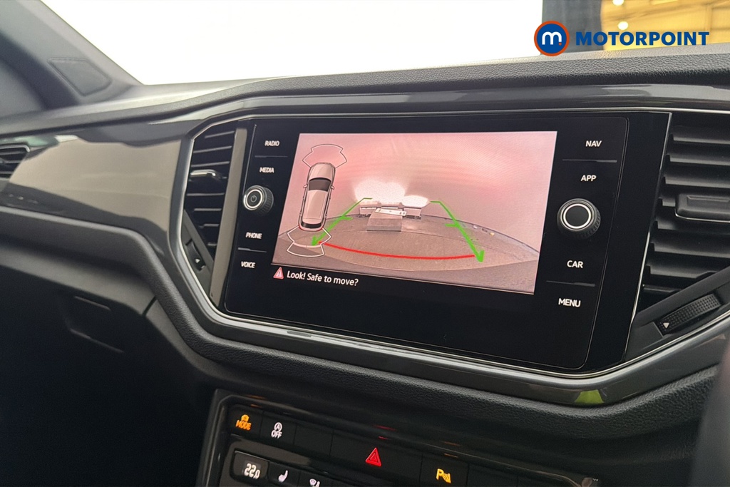 Volkswagen T-Roc R-Line Automatic Petrol SUV - Stock Number (1679701) - 13th supplementary image
