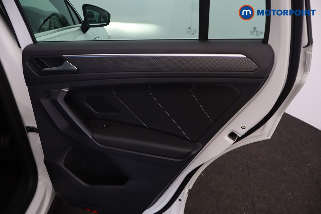 Volkswagen Tiguan R-Line Edition Automatic Petrol SUV - Stock Number (1680034) - 28th supplementary image