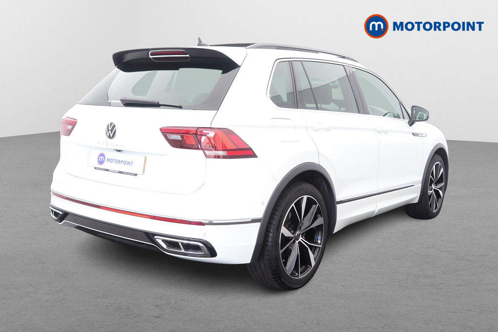 Volkswagen Tiguan R-Line Edition Automatic Petrol SUV - Stock Number (1680034) - Passenger side front corner