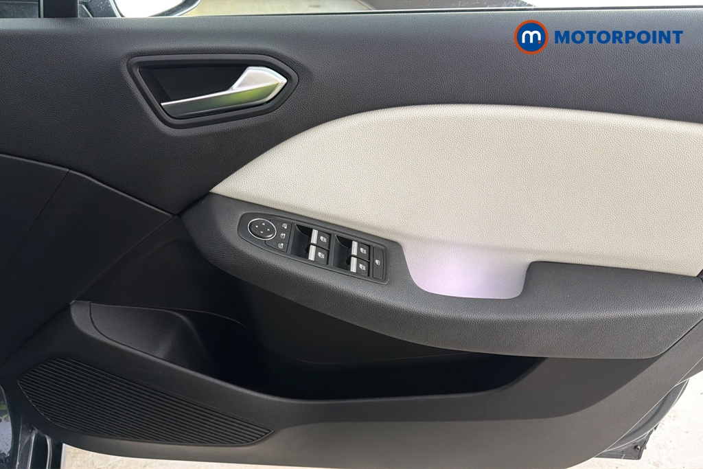 Renault Clio S Edition Manual Petrol Hatchback - Stock Number (1680065) - 18th supplementary image