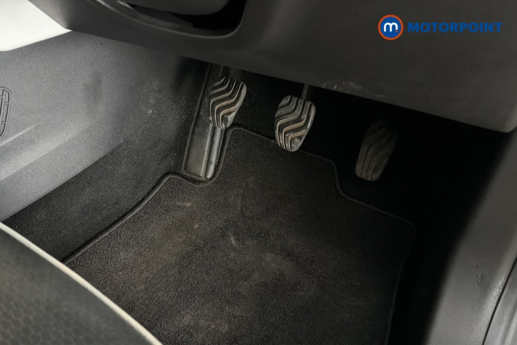 Renault Clio S Edition Manual Petrol Hatchback - Stock Number (1680065) - 24th supplementary image