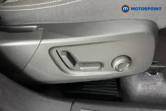 Volvo Xc40 Plus Automatic Petrol SUV - Stock Number (1680216) - 23rd supplementary image