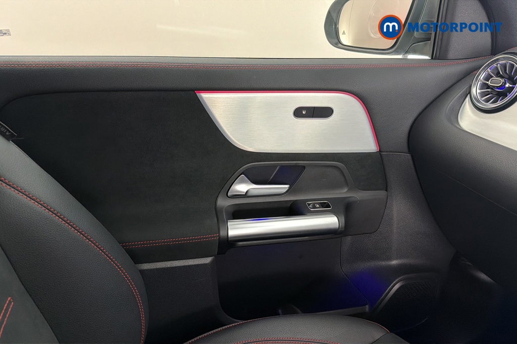 Mercedes-Benz EQA Amg Line Automatic Electric SUV - Stock Number (1680271) - 10th supplementary image