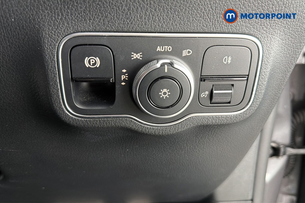 Mercedes-Benz EQA Amg Line Automatic Electric SUV - Stock Number (1680271) - 11th supplementary image