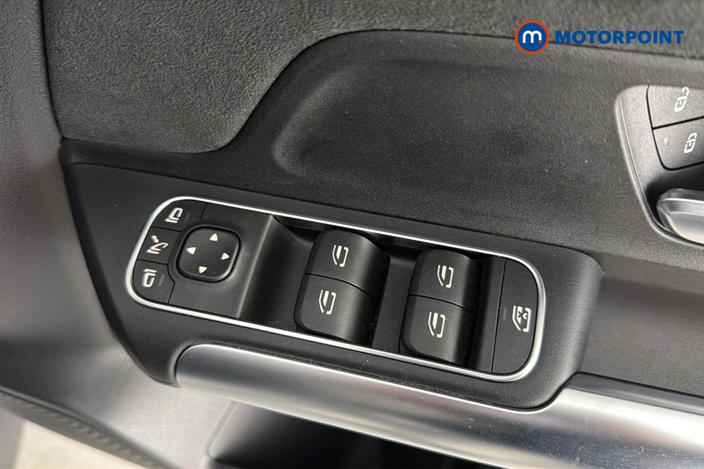 Mercedes-Benz EQA Amg Line Automatic Electric SUV - Stock Number (1680271) - 19th supplementary image
