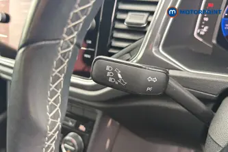 Volkswagen T-Roc R-Line Manual Diesel SUV - Stock Number (1680285) - 5th supplementary image