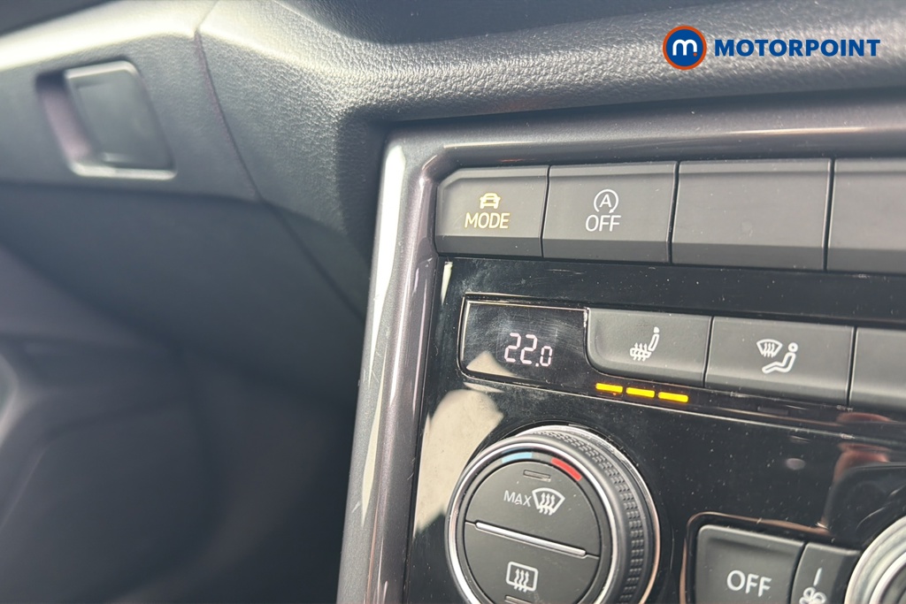 Volkswagen T-Roc R-Line Manual Diesel SUV - Stock Number (1680285) - 14th supplementary image