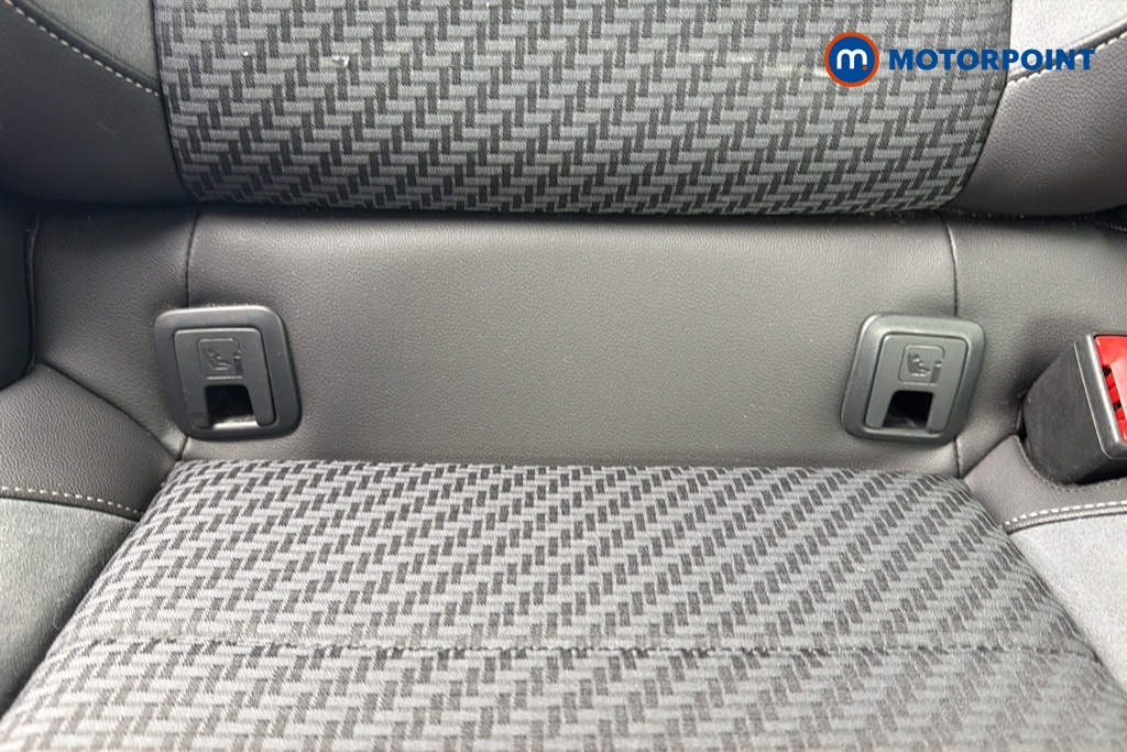 Volkswagen T-Roc R-Line Manual Diesel SUV - Stock Number (1680285) - 27th supplementary image