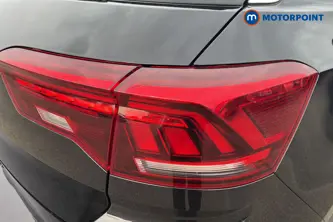 Volkswagen T-Roc R-Line Manual Diesel SUV - Stock Number (1680285) - 36th supplementary image