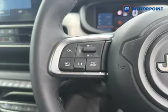 Jeep Avenger Summit Automatic Electric SUV - Stock Number (1680291) - 4th supplementary image