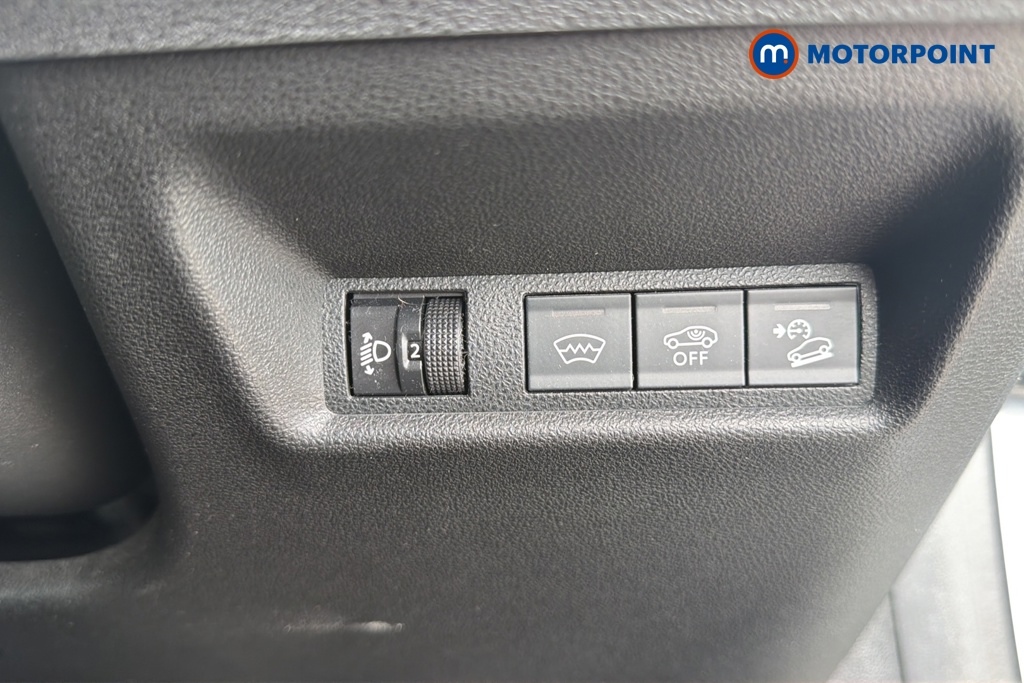 Jeep Avenger Summit Automatic Electric SUV - Stock Number (1680291) - 11th supplementary image
