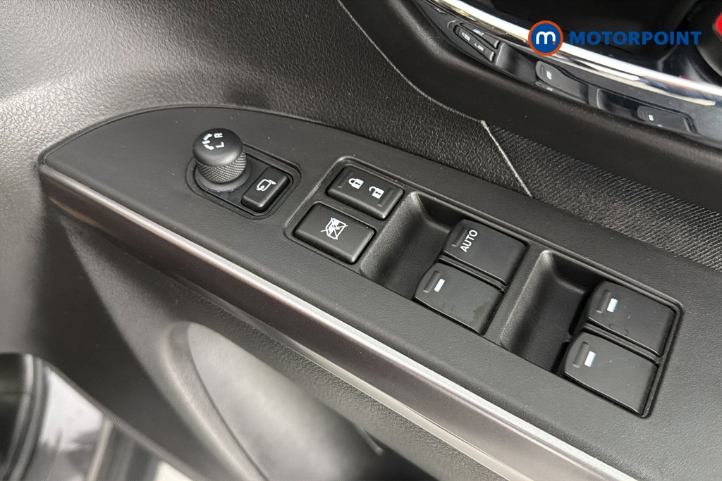 Suzuki S-Cross Motion Manual Petrol SUV - Stock Number (1680375) - 19th supplementary image