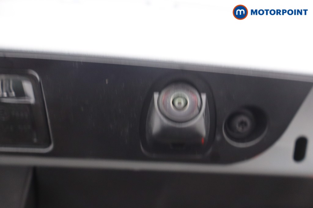 Volvo Xc40 Core Automatic Petrol SUV - Stock Number (1680446) - 5th supplementary image
