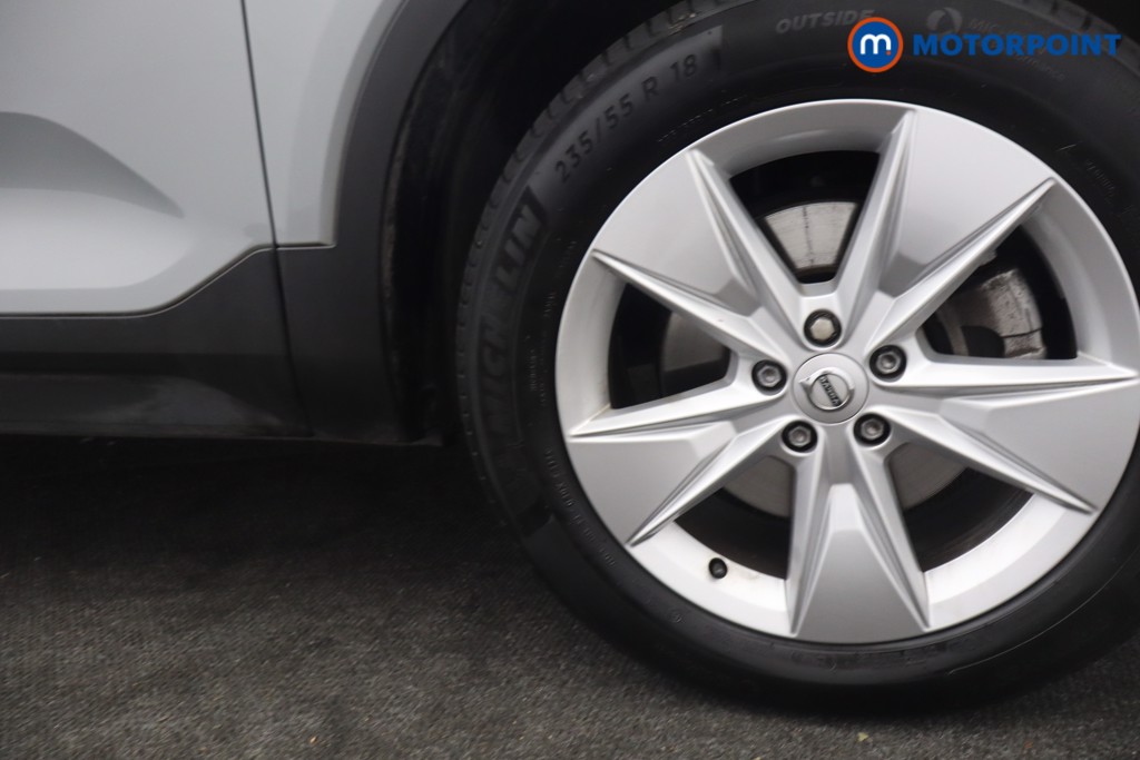 Volvo Xc40 Core Automatic Petrol SUV - Stock Number (1680446) - 20th supplementary image
