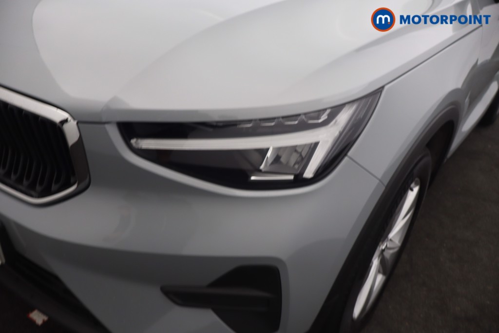 Volvo Xc40 Core Automatic Petrol SUV - Stock Number (1680446) - 23rd supplementary image