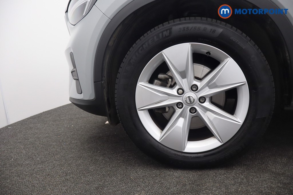 Volvo Xc40 Core Automatic Petrol SUV - Stock Number (1680446) - 24th supplementary image