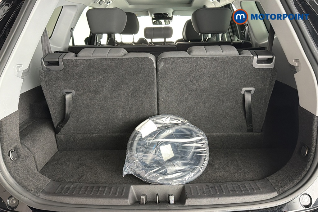 Chery Tiggo 8 Summit Automatic Petrol Plug-In Hybrid SUV - Stock Number (1680595) - 34th supplementary image