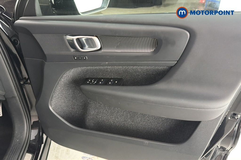 Volvo Xc40 R Design Pro Automatic Petrol Plug-In Hybrid SUV - Stock Number (1680711) - 18th supplementary image
