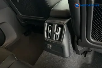 Volvo Xc40 R Design Pro Automatic Petrol Plug-In Hybrid SUV - Stock Number (1680711) - 28th supplementary image